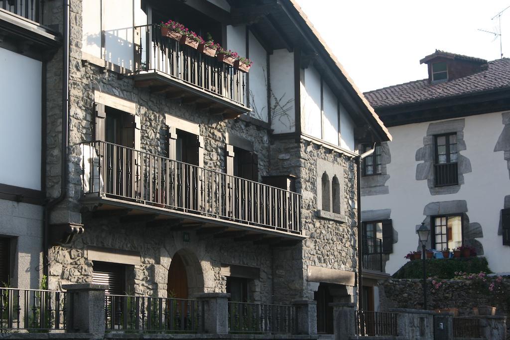 Gure Idorpea Apartment เลเซกา ห้อง รูปภาพ